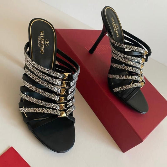 VLNTN Style 6 Heel