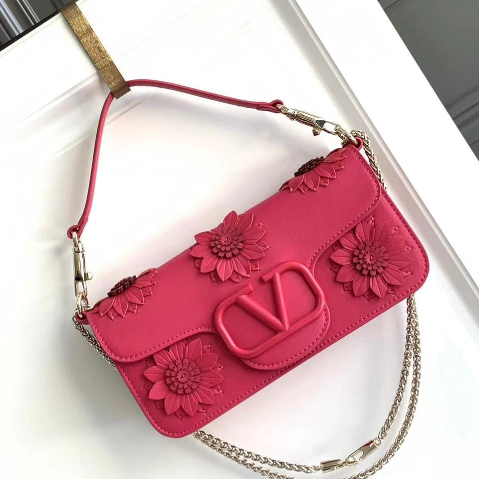 Loco Shoulder Bag With Appliqué flower