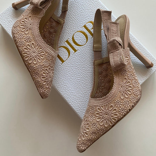 DR Style 4 Heel