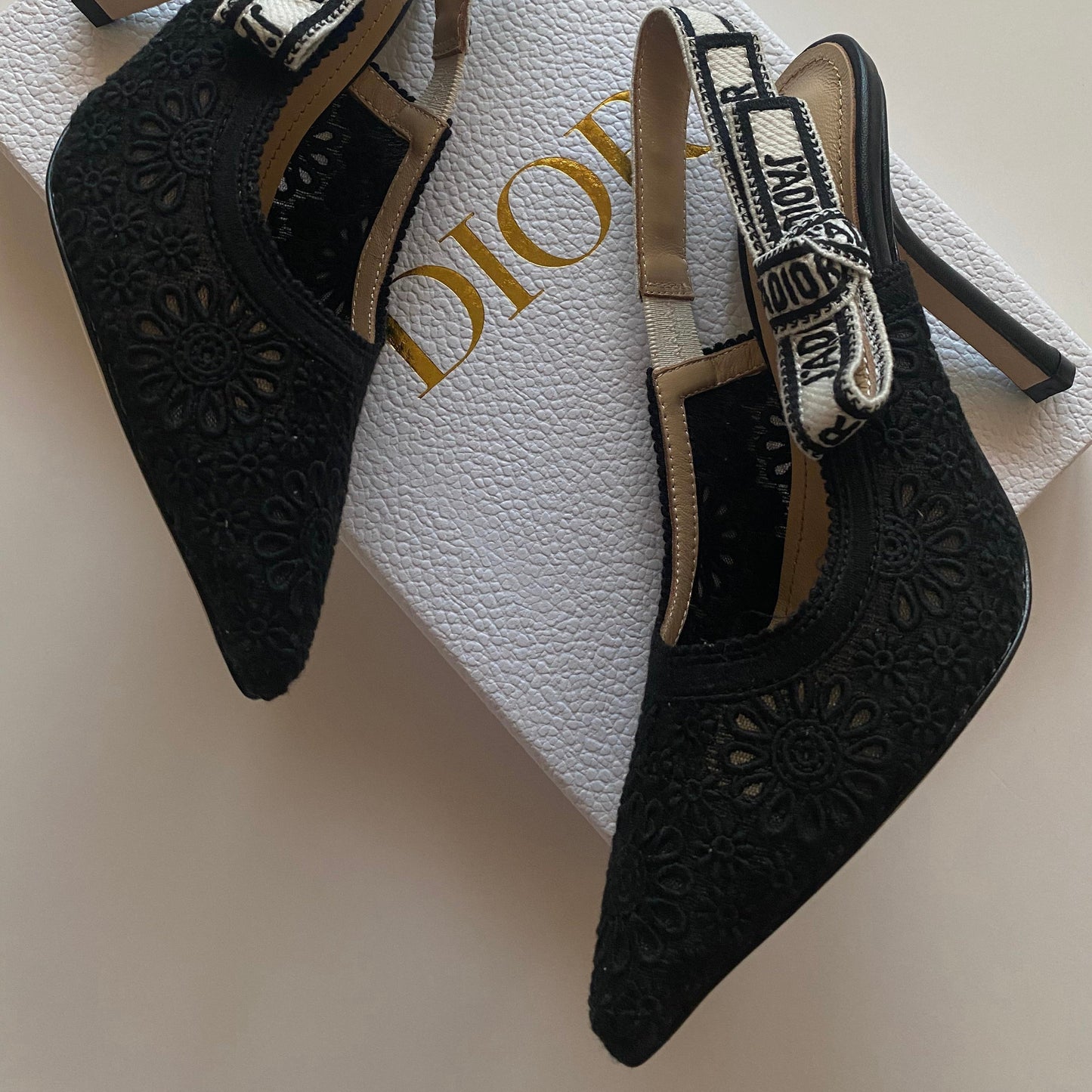 DR Style 4 Heel