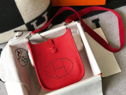 Evelyne Mini Bag